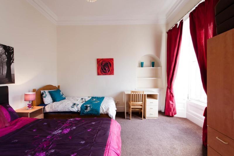 Edinburgh Central Oldtown Aparthotel Екстериор снимка