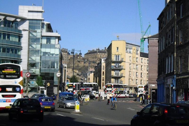 Edinburgh Central Oldtown Aparthotel Екстериор снимка